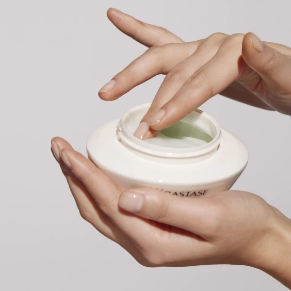 Masque Hydratant Spécifique Kérastase 200ML 5 Masque Hydratant Spécifique Kérastase 200ML – Image 5