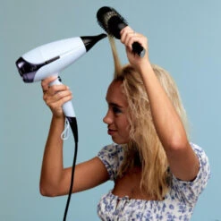 Sèche-cheveux Ghd Helios™ Bleu ID Collection 2200W -Hair Pro Promos Magasin seche cheveux ghd helios bleu id collection 2200w 2